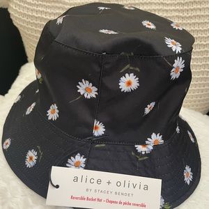 Alice + Olivia Reversible Bucket Hat